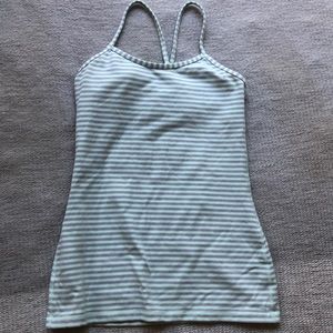 Lululemon Power Flow Y Tank • size 6